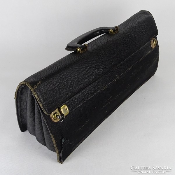 1N191 Old Classic Genuine Leather Medical Bag