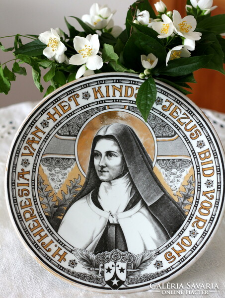 Lisieux-i Szent Teréz aranyozott porcelán dísz tányér, fali tányér
