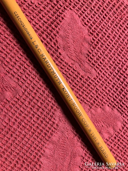 Czechoslovakian koh-i-noor pencil, unsharpened, brand new