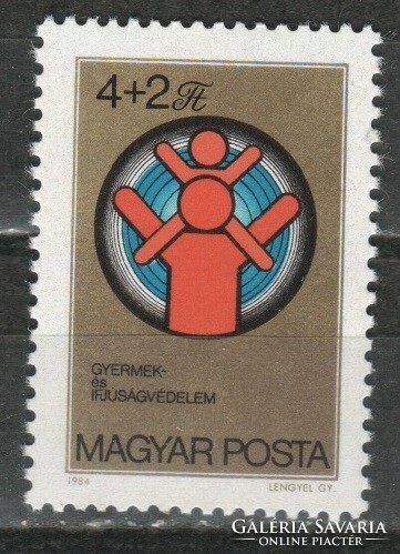 Hungarian post office clean 0747 sec 3626
