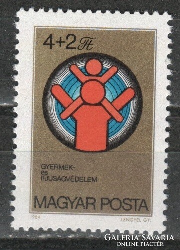 Hungarian post office clean 0746 sec 3626