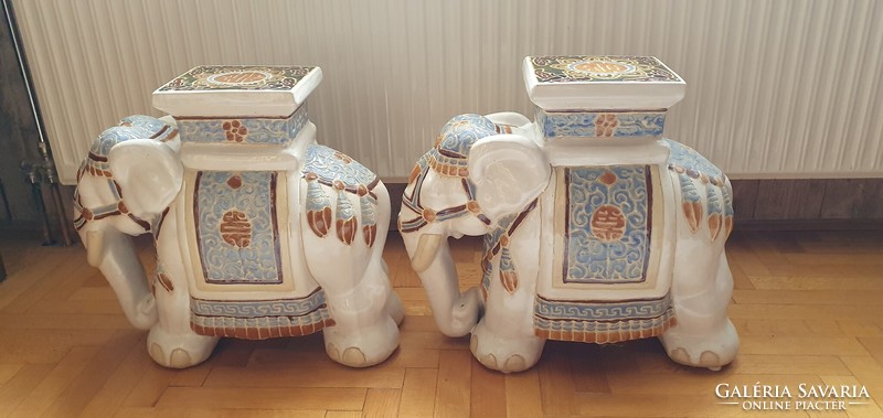 2 ceramic elephant flower pots