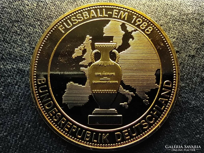 Federal Republic of Germany Football 1988 Medal (id61389)