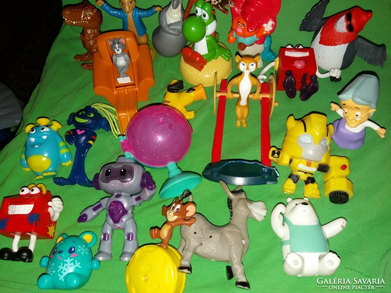 Retro MEKIS gyorséttermi HAPPY MEAL figurák játékok csomagban EGYBEN a képek szerint