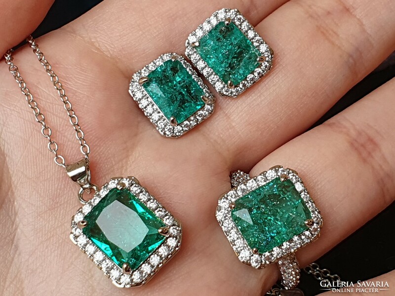 Half price! 3-piece lab tourmaline jewelry set, encased in 925 silver. Ring, necklace, earrings