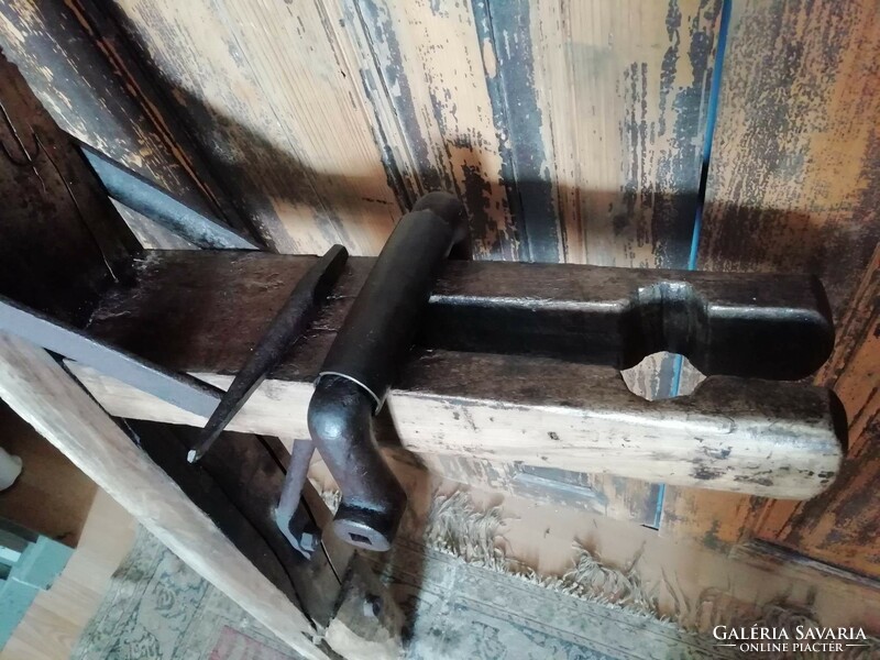 Wheelwright, bogan or blacksmith's drill, with oak and wrought iron parts, a solid industrial tool