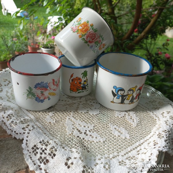4 old - nostalgia - enamel mugs
