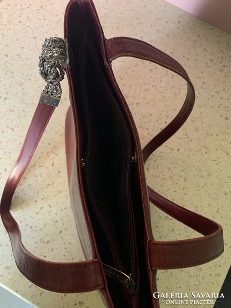 Valentino women's bag in eggplant color