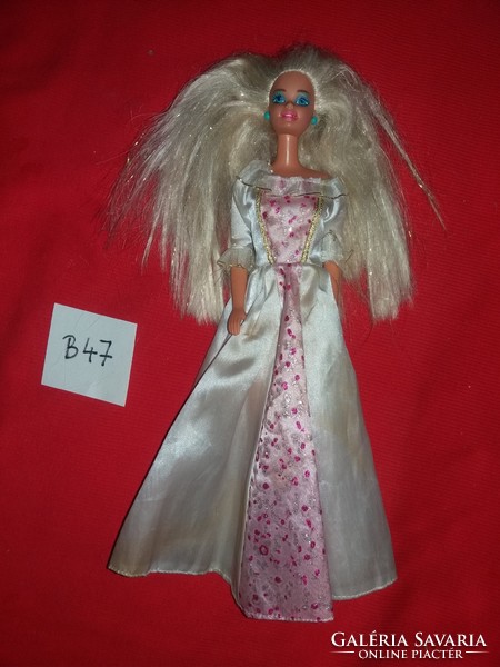 Beautiful retro 1966 original mattel barbie fashion toy doll as pictured b 47
