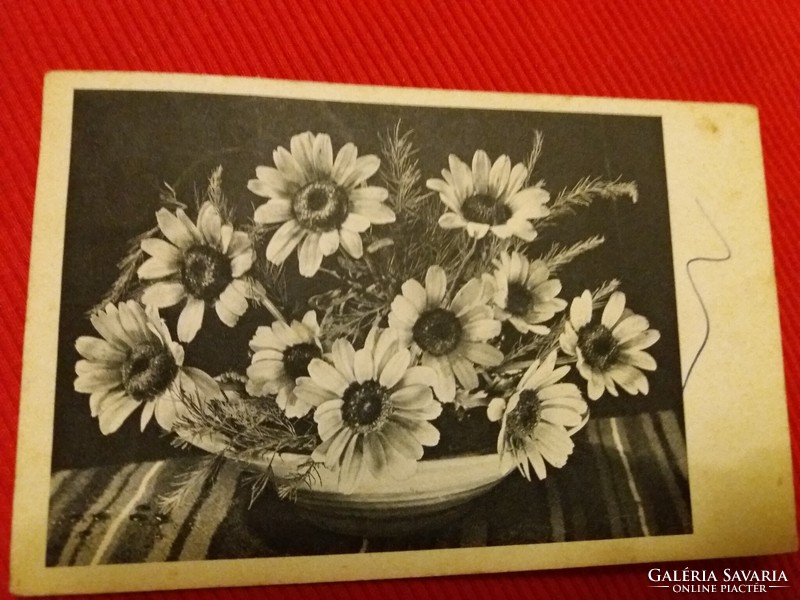 Antique 1949. Flower still life in black and white in good condition according to the pictures