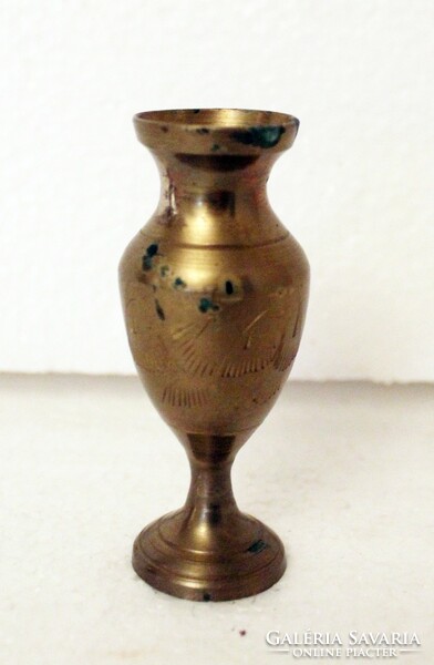 Vésett réz váza miniatűr