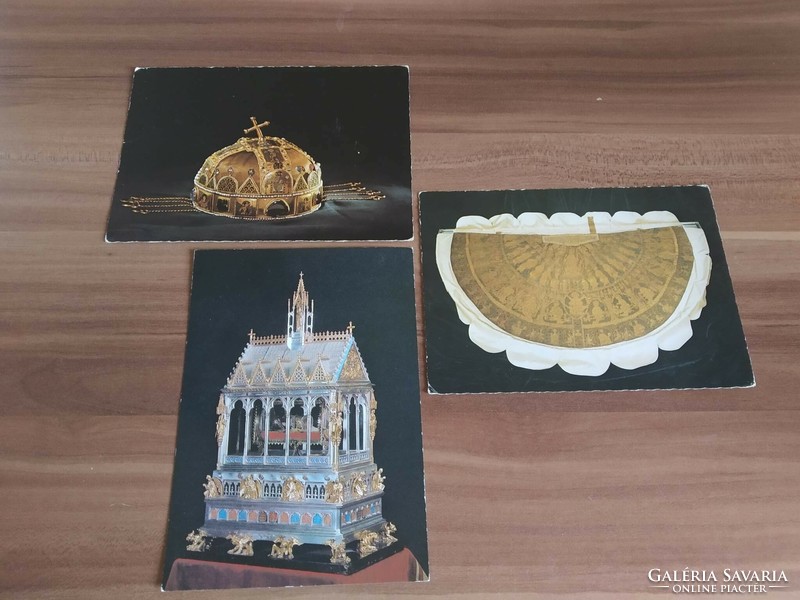 3 Sheets in one, the Hungarian crown, coronation mantle, in the saint's right reliquary