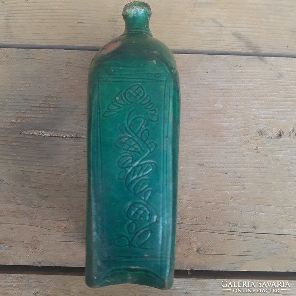 Mezöturi bottle 1871