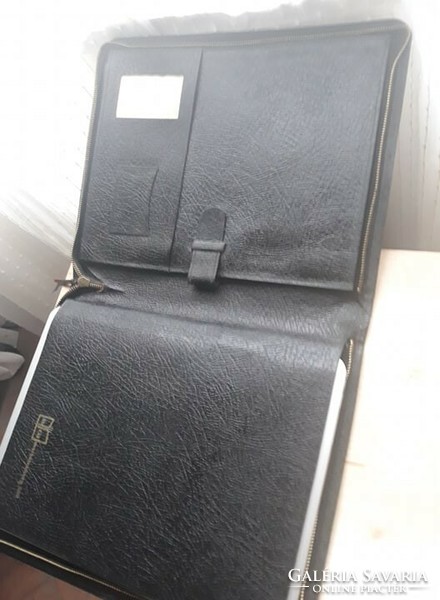 Vintage/midcentury leather file folder/laptop folder/laptop sleeve