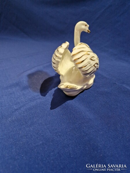 Drasche swan with gold decoration