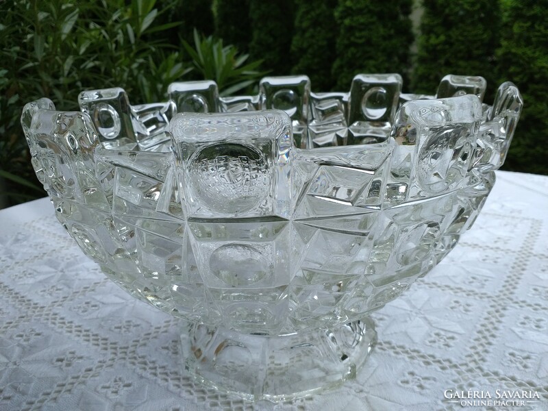 Art deco pressed crystal bowl libochovice from the 1930s!