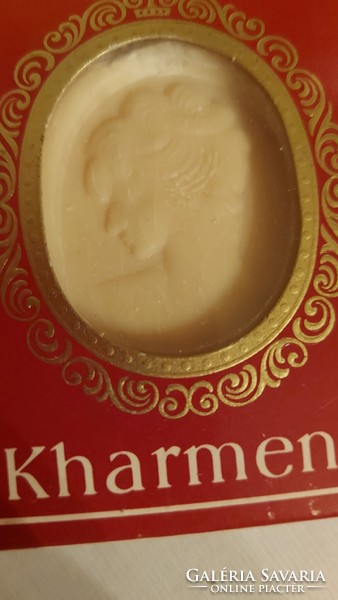 Retro szappan régi dombornyomott Kharmen krémszappan eredeti dísz dobozában gyűjteménybe