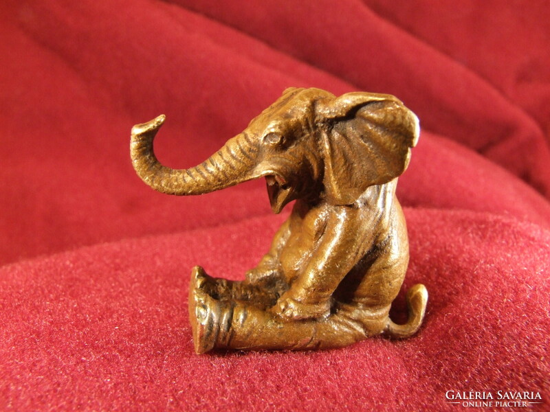 Viennese bronze elephant (120620)