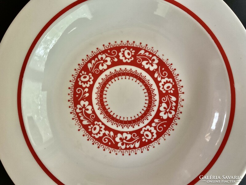 Alföldi 3 db piros népi mintás tányér