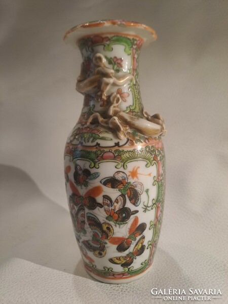 Antique Chinese famille rose porcelain vase with butterflies