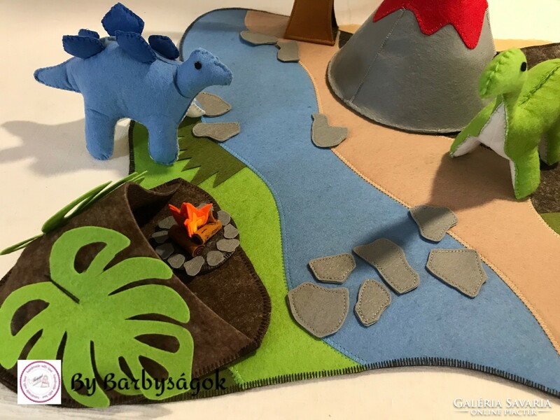 Dino world - felt toy
