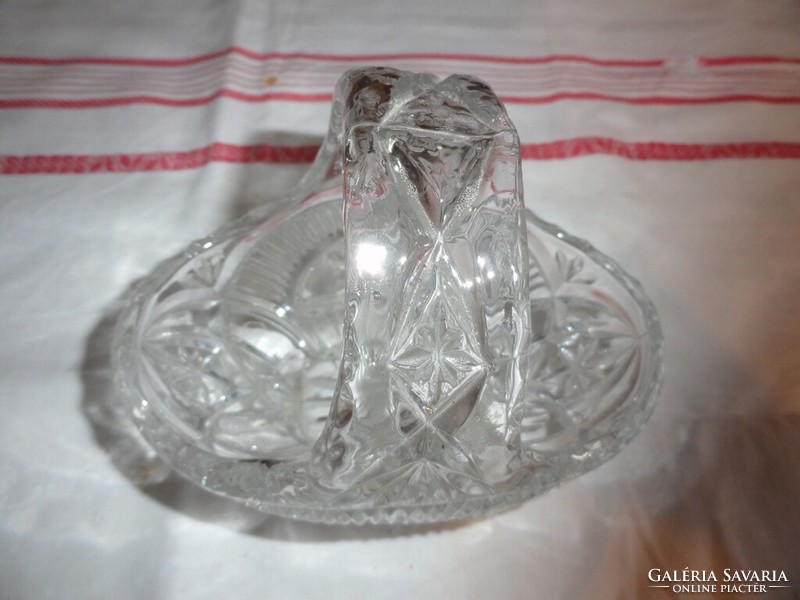 Lead crystal glass basket, offering