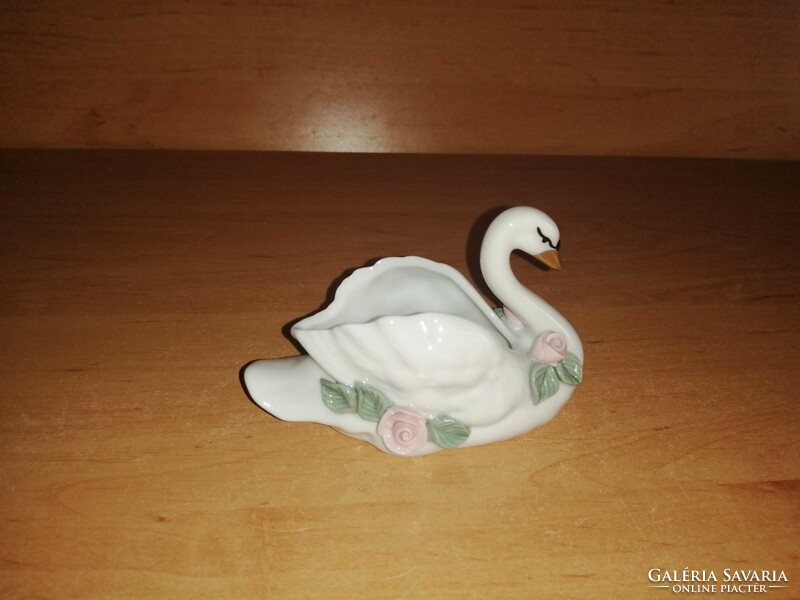 Bavaria porcelain swan figure sculpture - 9 cm long (asz)