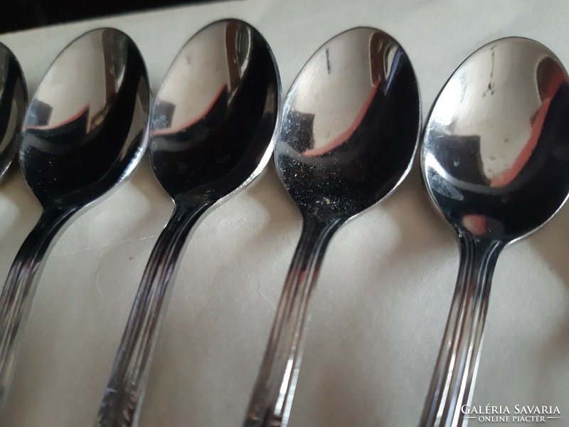 11 mocha spoons
