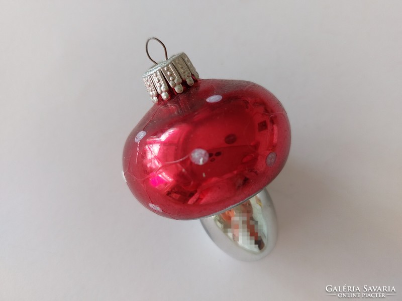 Régi üveg karácsonyfadísz pöttyös piros gomba üvegdísz