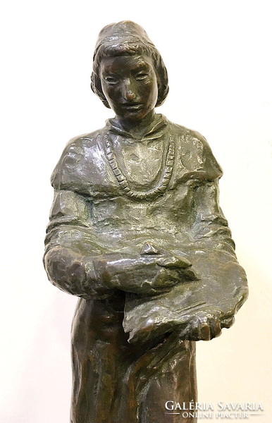 Janus Pannonius  bronz szobor,32 cm,Magyar Királyi Vallás és Közoktatási Minisztérium tulajdonából