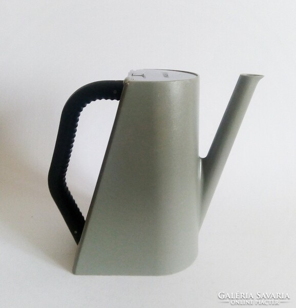 Rare Malév minimalist designer teapot, designer bjerg+wernon, Denmark 1990's