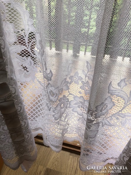 Curtain lace curtain interwoven with silk ribbon