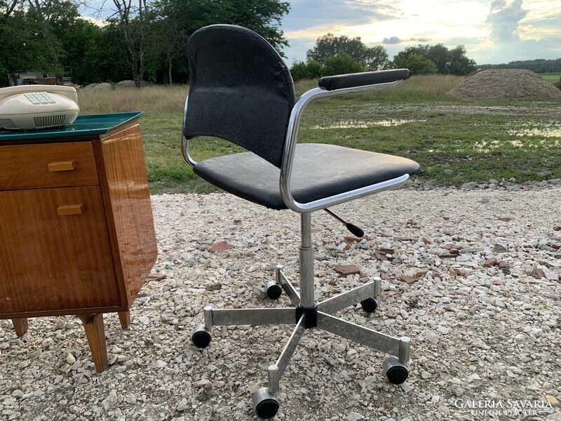 Old retro swivel chair with armrests, Czechoslovak West German co-production, mid-70s