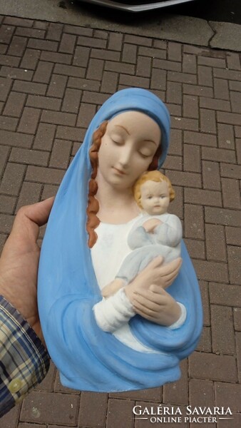 Mária szobor a XIX. századból, kerámia, osztrák, 20 cm-es magasságú.