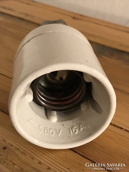 Large porcelain socket with loft style light bulb socket