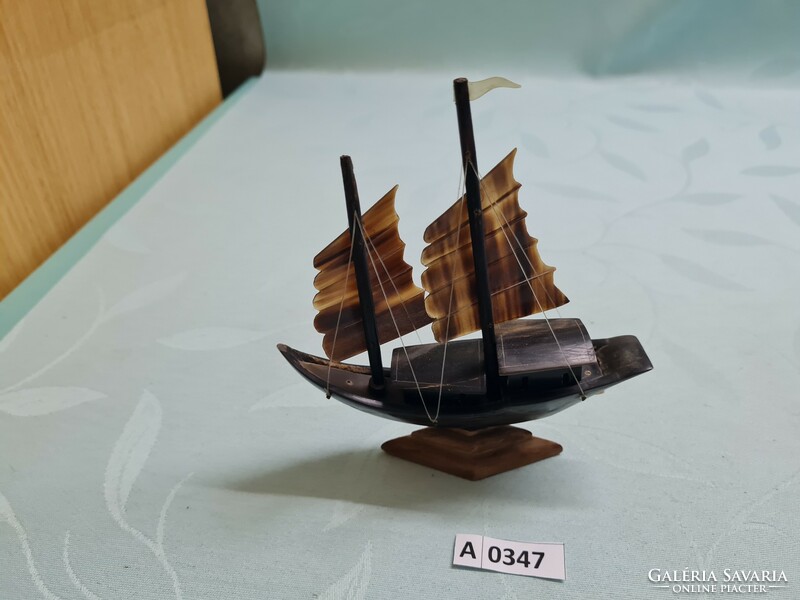 A0347 Hajó makett  13x16 cm