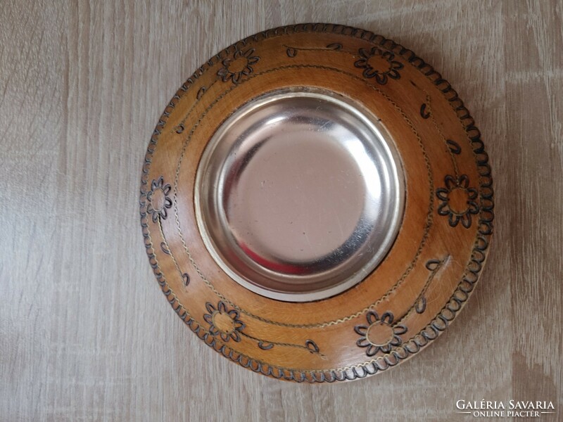 Beautiful wooden copper inlaid special ashtray
