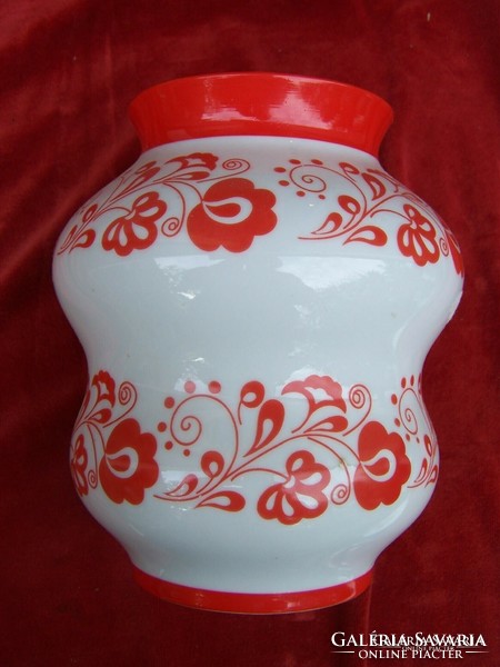 Large vase from Zolnay