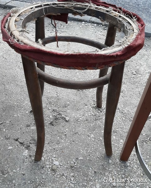 Antique thonet chair without seat