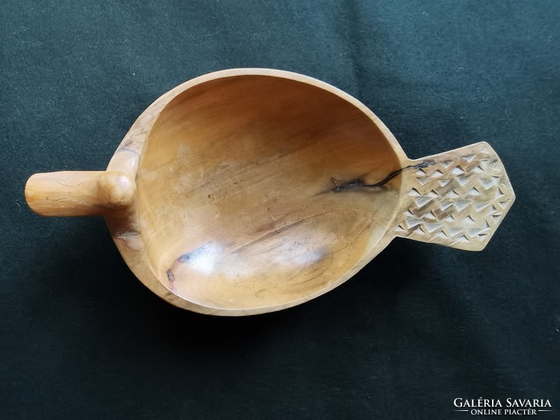 Vintage hand-carved Scandinavian bird-shaped hardwood bowl and bowl