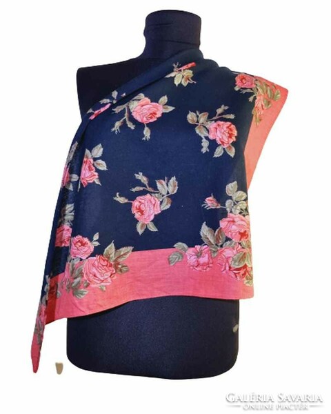 Beautiful women's shawl 115x60 cm. (4086)