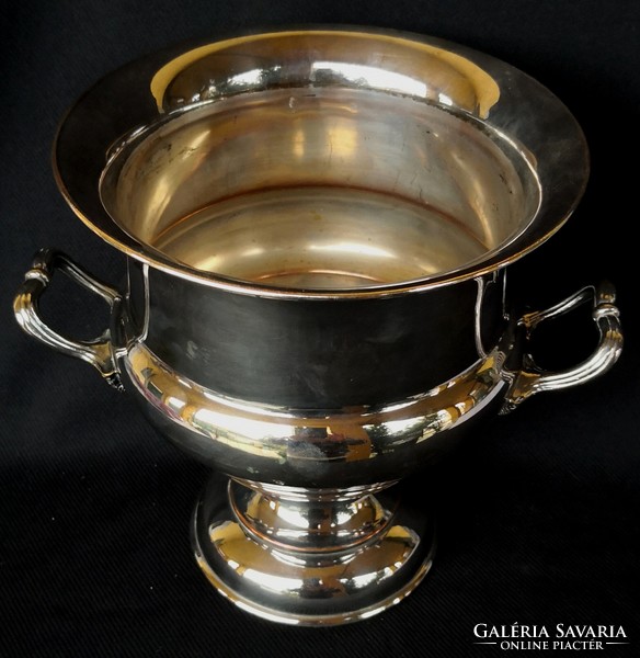 Dt/258 - thick silver-plated antique cavalier champagne cooler bucket
