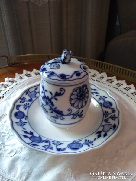 Antique sword-marked Meissen porcelain, blue onion pattern mustard holder