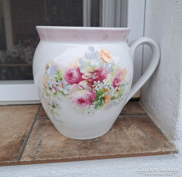 Porcelain mug with a rarer pattern, flowered stem, sleepy milk stem, nostalgia