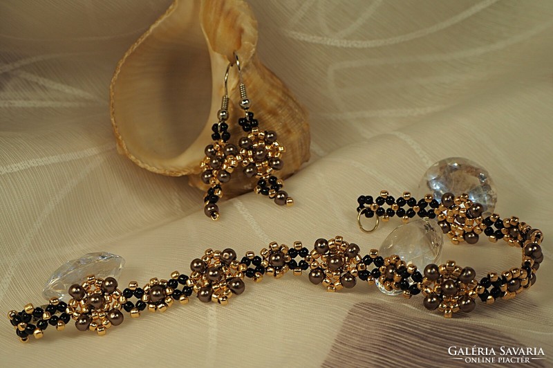 Handmade jewelry set, in brown-gold color