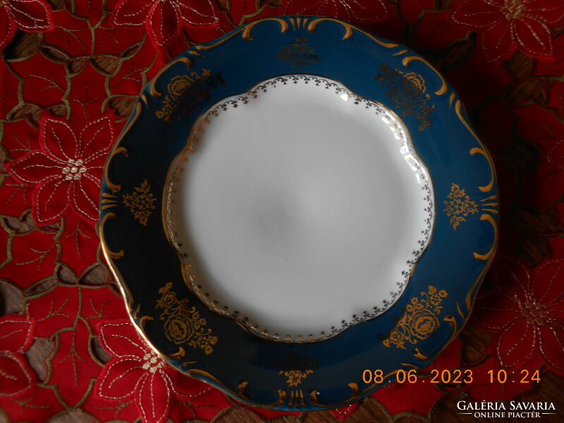 Zsolnay Pompadour I-es lapos tányér, ritka színben