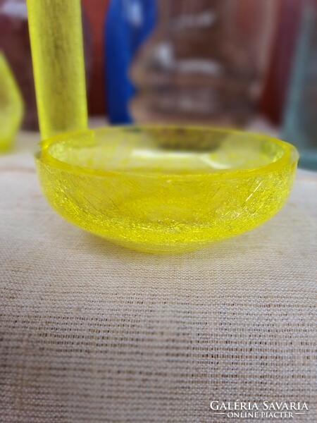 Hazelnut bowl yellow cracked beautiful veil glass veil Carcagi berekfürdő glass