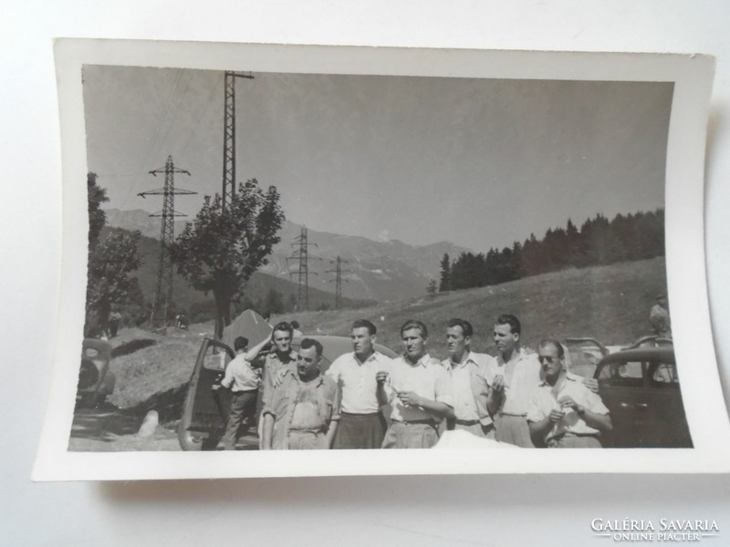 D196098 old photo - vacation company 1950-60's
