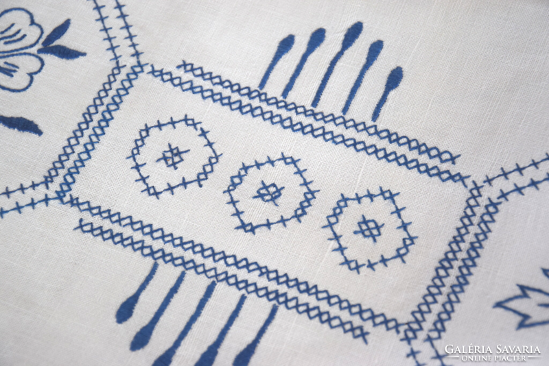 Antique old folk traditional large linen tablecloth tablecloth hand embroidered 115 x 115