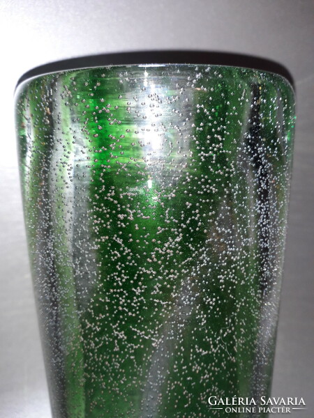 Buborékos vastag falú henger forma üveg váza
